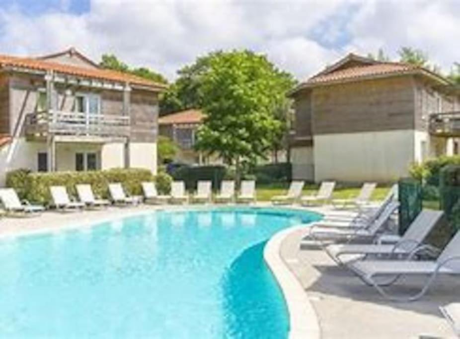 Aureilhan-Appartemant 4-6 Pp Piscine Cosy En Bord Lac Eksteriør billede
