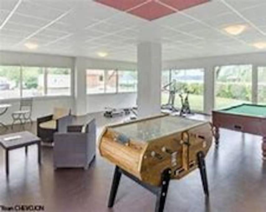 Aureilhan-Appartemant 4-6 Pp Piscine Cosy En Bord Lac Eksteriør billede